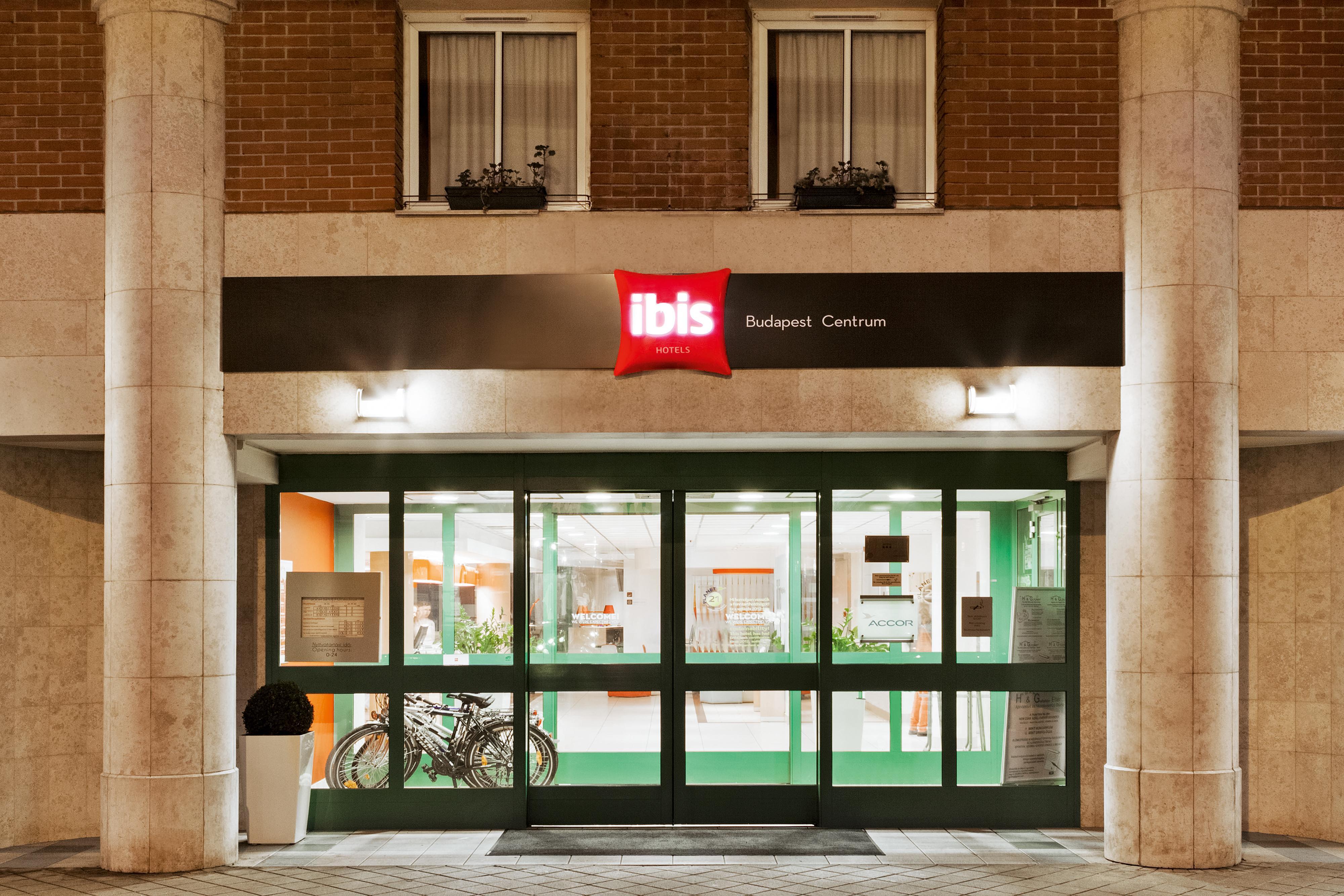Ibis Budapest Centrum Екстер'єр фото