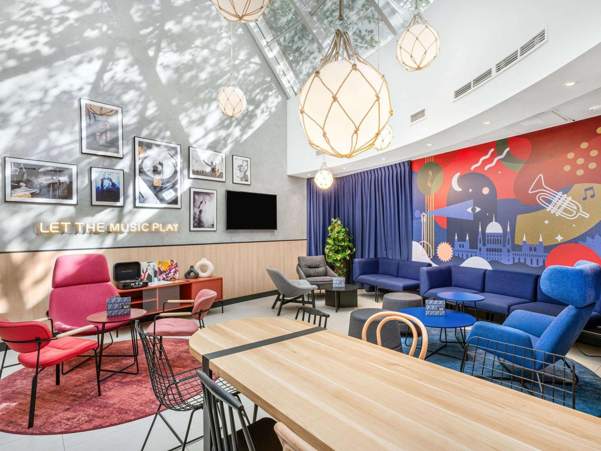 Ibis Budapest Centrum Екстер'єр фото