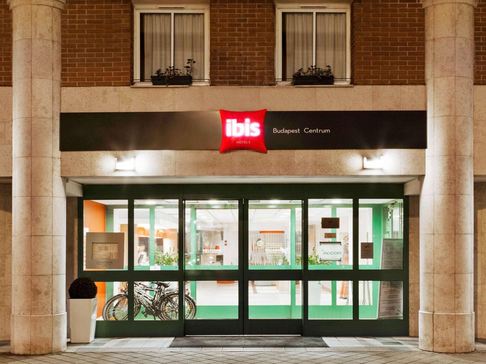 Ibis Budapest Centrum Екстер'єр фото