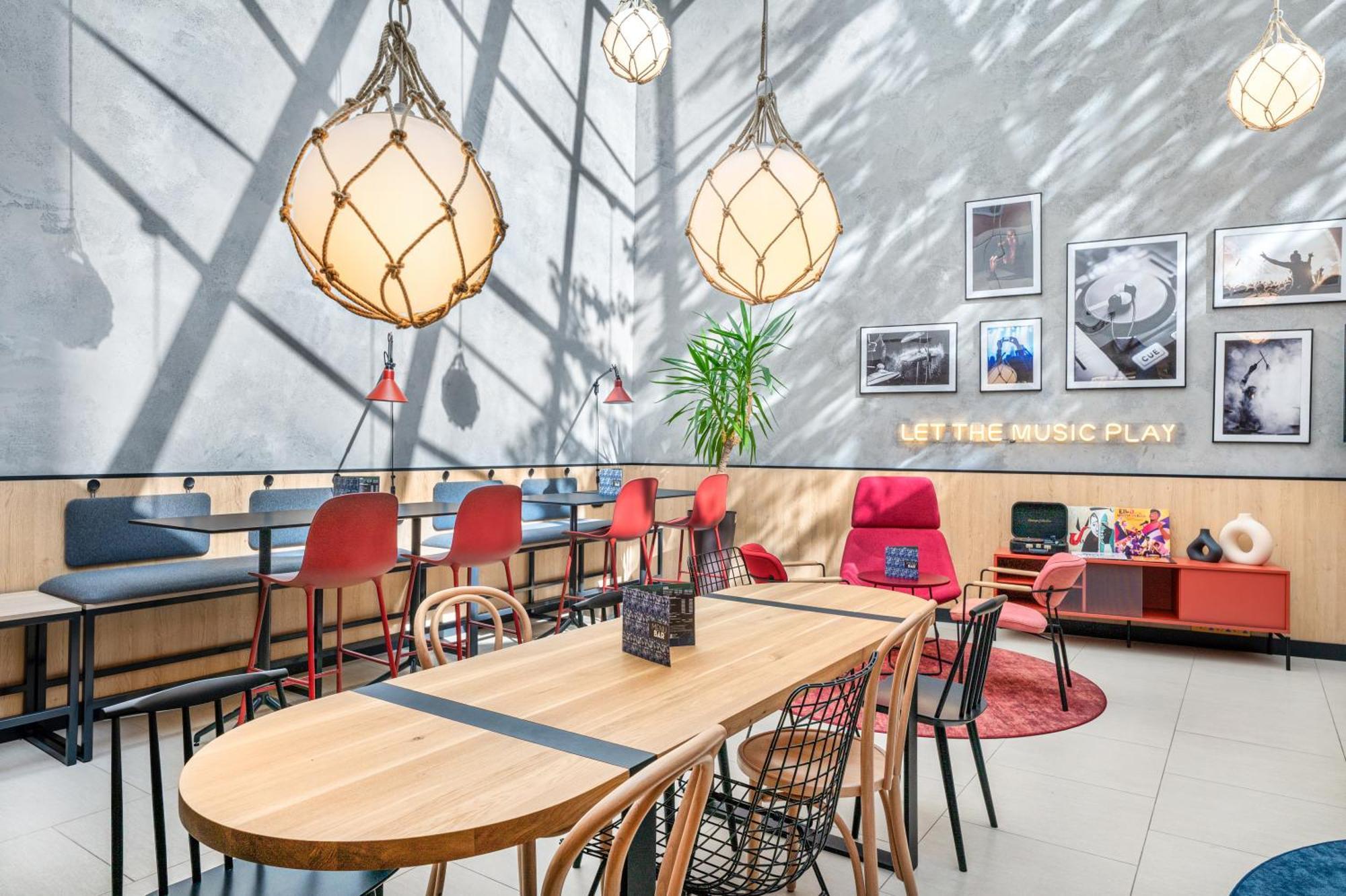 Ibis Budapest Centrum Екстер'єр фото
